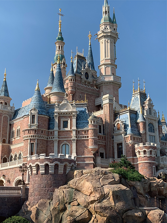 (shanghai disneyland, Tokyo disneyland, hongkong disneyland)：上海迪士尼乐园城堡、上海迪士尼TOY STORY、上海迪士尼动物疯狂城 ZOOTOPIA、香港迪士尼乐园城堡 、香港迪士尼冰雪世界FROZEN、东京迪士尼美女与野兽BEAUTY & THE BEAST、东京迪士尼Fantasy springs